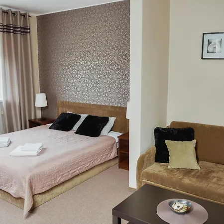 Villa Green Δωμάτια σε οικογενειακή κατοικία Oświęcim