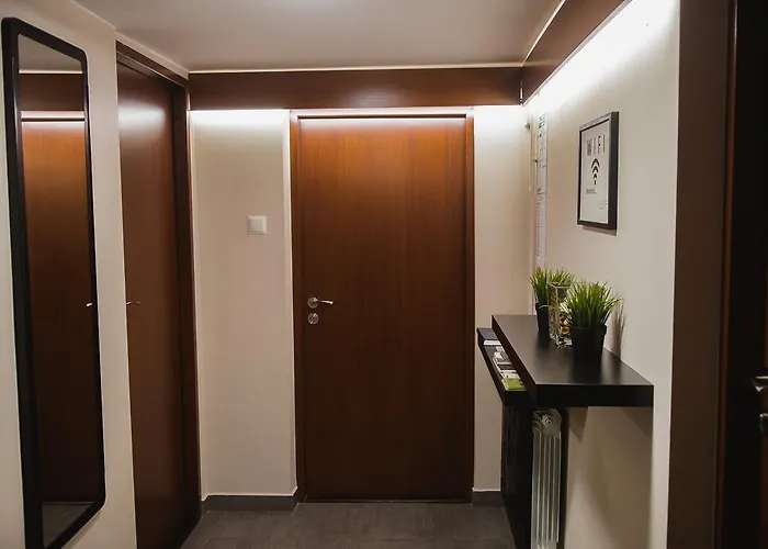 Villa Green * Auschwitz