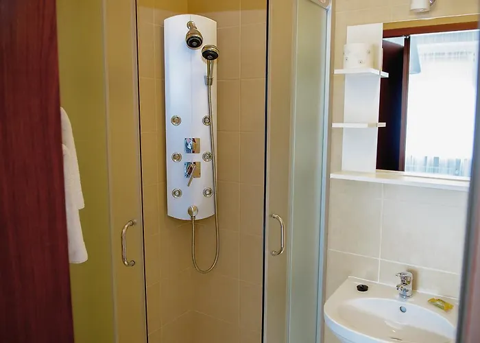 Villa Green * Auschwitz